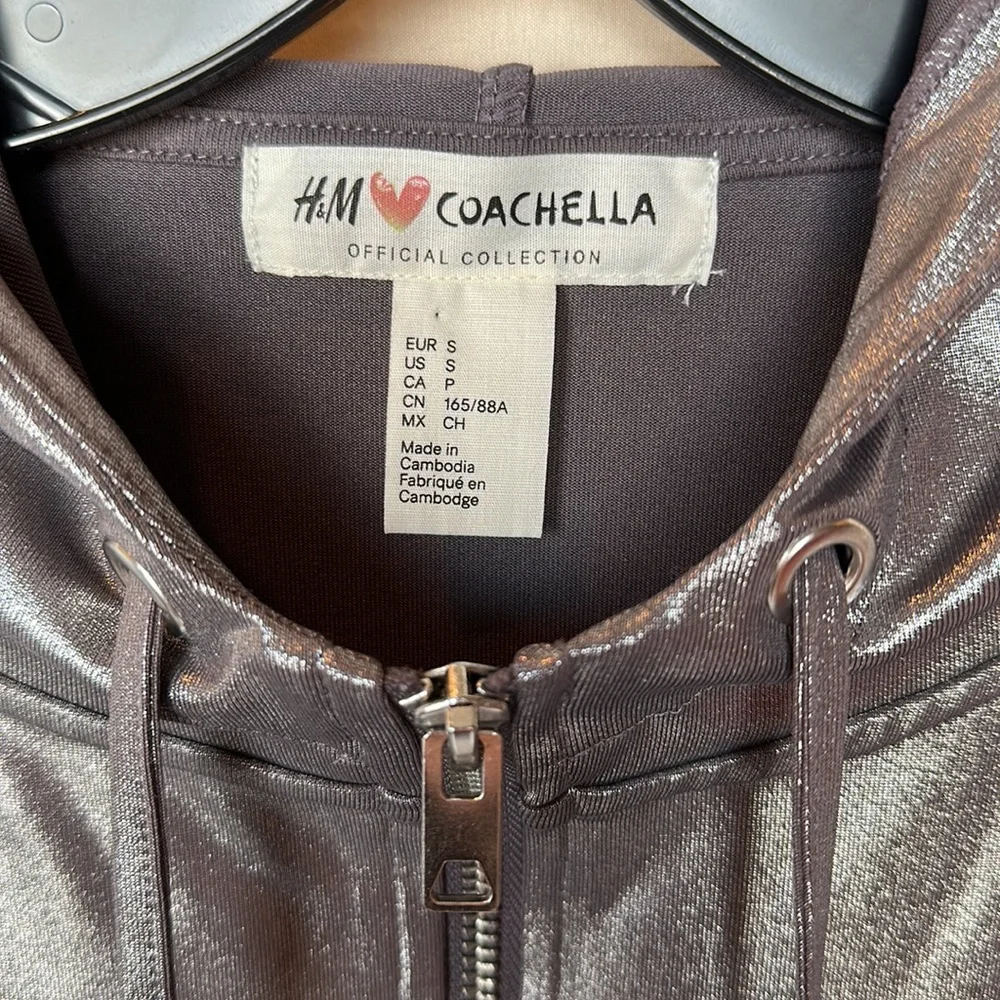 H&M Coachella official collection metallic zip hooded jacket - Picture 3 of 3